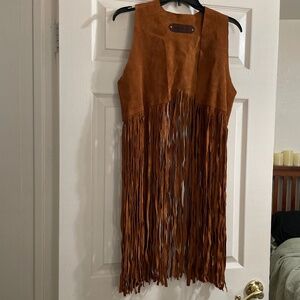 Leather vest with fringe